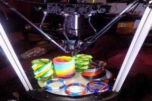 Как сделать своими руками 3D-принтер с многоцветной печатью?