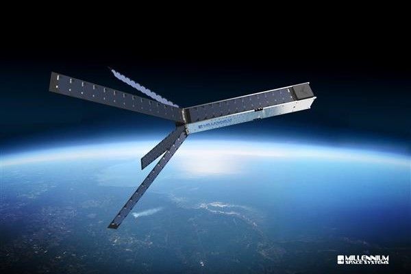 Спутник ALTAIR Pathfinder, оснащенный 3D-печатной техникой,  готов к запуску на МКС в 2017 году