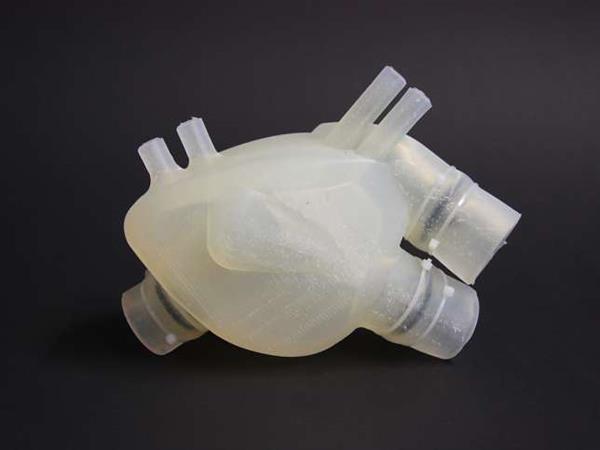 3d-printing-helps-eth-zurich-scientists-create-beating-silicone-heart-1.jpg