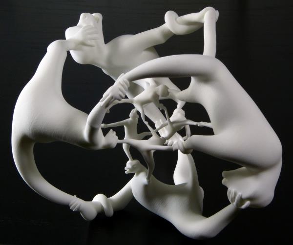 henry-seegerman-3d-prints-elaborate-sculptures-with-weird-symmetries-as-a-way-to-visualize-the-fourth-dimension-1.jpg