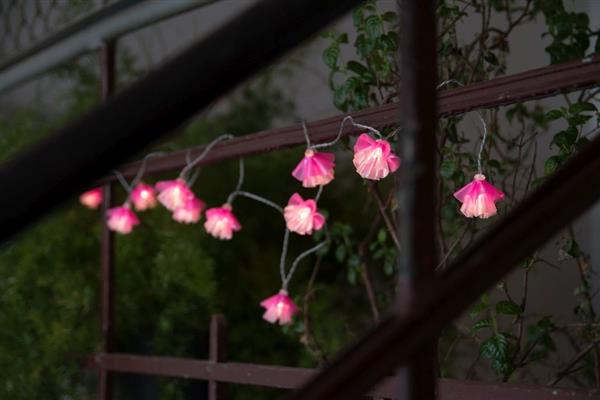 these-3d-printed-flower-lamps-give-a-glimpse-of-summer-5.jpg