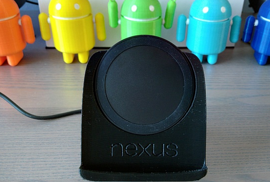 картинка Подставка для круглого беспроводного устройства (Nexus 6)