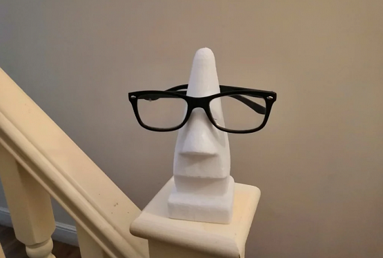 картинка Держатель для очков в виде носа