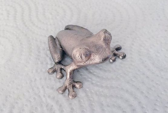 картинка Фигурка «Древесная лягушка»