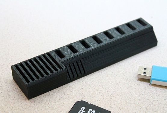 картинка Органайзер для USB-флешек и SD-карт